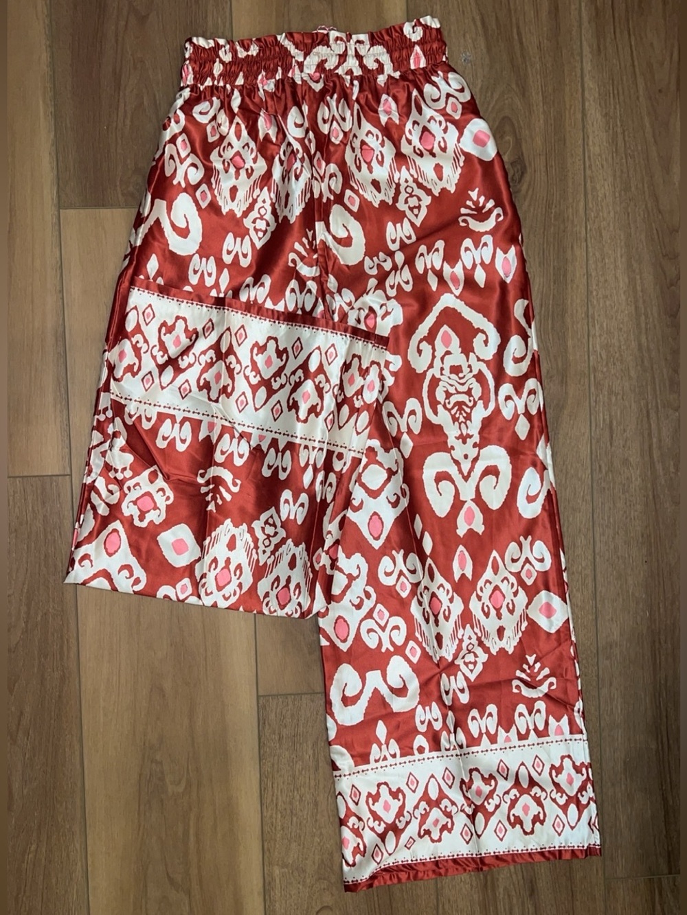 Umgee - High-Rise Red and White Wide Leg Pants - Picture 2 of 4